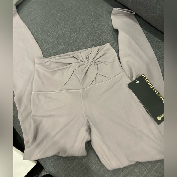 BNWT Lulu Align special edition leggings - Picture 4 of 6